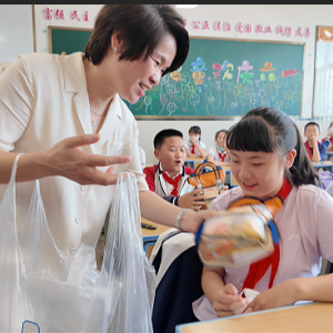 天天向上 · 這個六一，用愛溫暖每一個童年